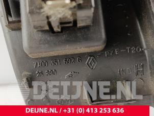 Opel Movano Electric window switch O231881 photo 3