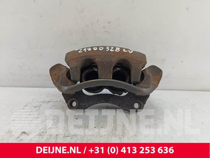 Opel Movano Remklauw (Tang) links-voor O231895