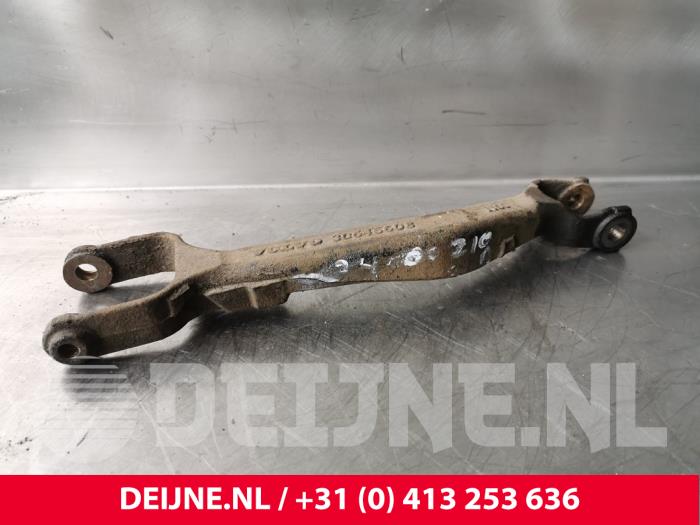 Volvo V70 Reaktionsstange rechts hinten O231920