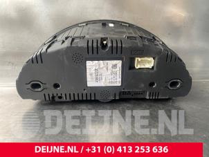 Mercedes Sprinter Odometer KM O231972 photo 2
