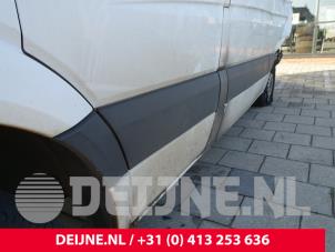Mercedes Sprinter Tür 2-türig links O231980 foto 2
