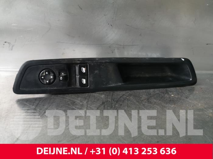 Opel Vivaro Elektrisch Raam Schakelaar O231951