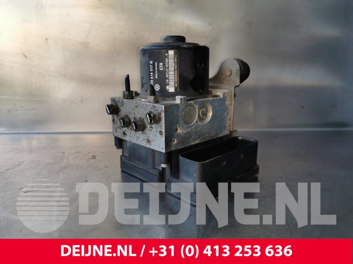 Volkswagen Transporter ABS pump O232020