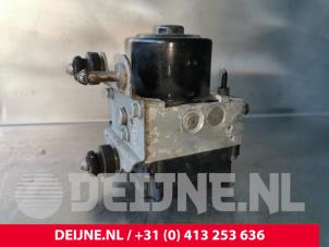 Volkswagen Transporter ABS Pomp O232020 foto 3