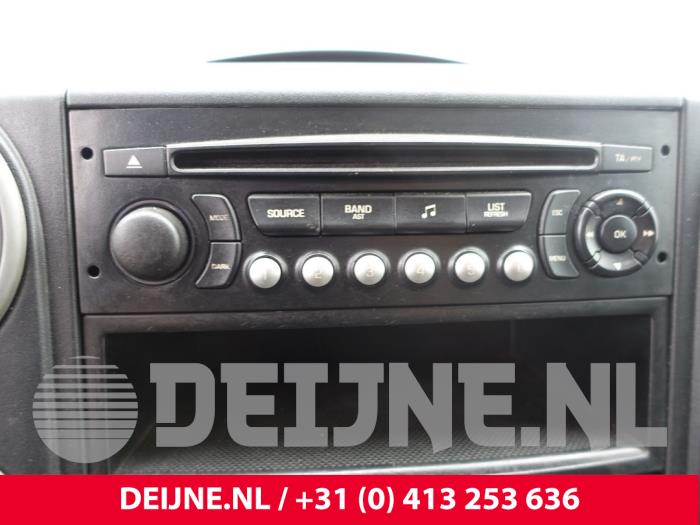 Peugeot Partner Radio O232072