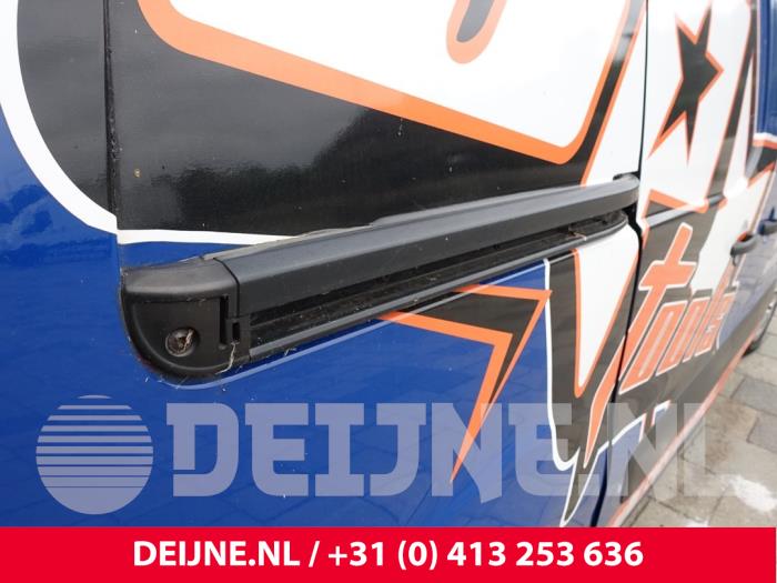 Peugeot Partner Schiebetür Schiene rechts O232087
