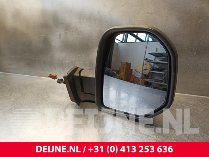Peugeot Partner Wing mirror, right O232049