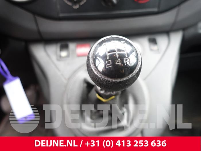 Peugeot Partner Schaltung O232101