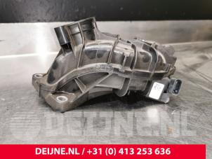 Ford Transit EGR Buis O232109 foto 2