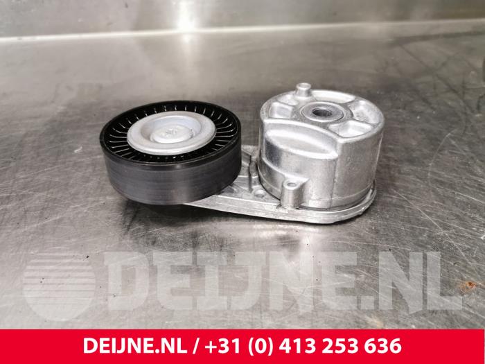 Gebruikte Spanrol Multiriem Ford Transit 2.0 TDCi 16V Eco Blue 130 Prijs € 36,30 Inclusief btw aangeboden door van Deijne Onderdelen Uden B.V.