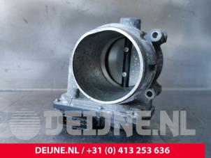 Gebruikte Gasklephuis Volvo V60 I (FW/GW) 2.0 T4 16V Prijs € 65,00 Margeregeling aangeboden door van Deijne Onderdelen Uden B.V.