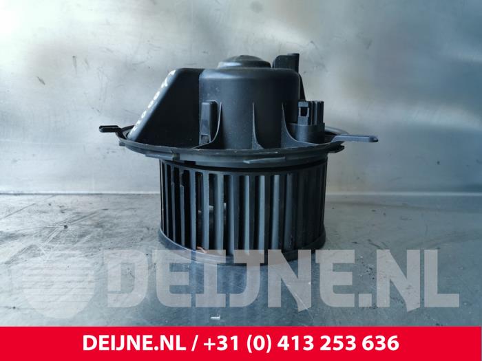 Volkswagen Caddy Heizung Belüftungsmotor O232146