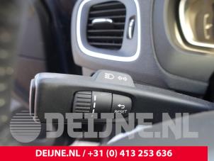 Volvo V40 Steering column stalk O232167 photo 2