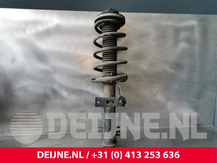 Volkswagen Transporter Front shock absorber rod, right O232223