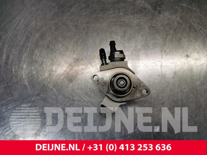 Volkswagen Caddy Mechanical fuel pump O232233