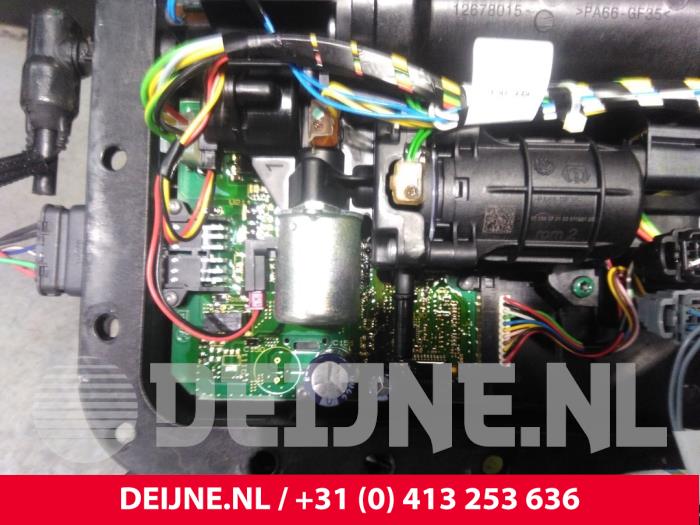 Peugeot Expert Adblue tank O232237