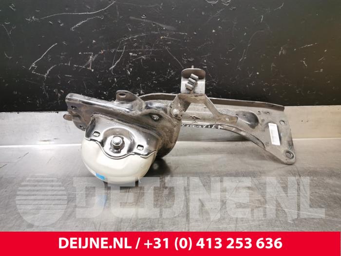 Lynk & Co 01 Querlenker oben links hinten O232255