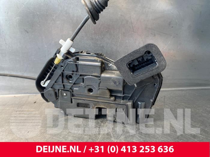 MAN TGE Türschlossmechanik 2-türig rechts O232389