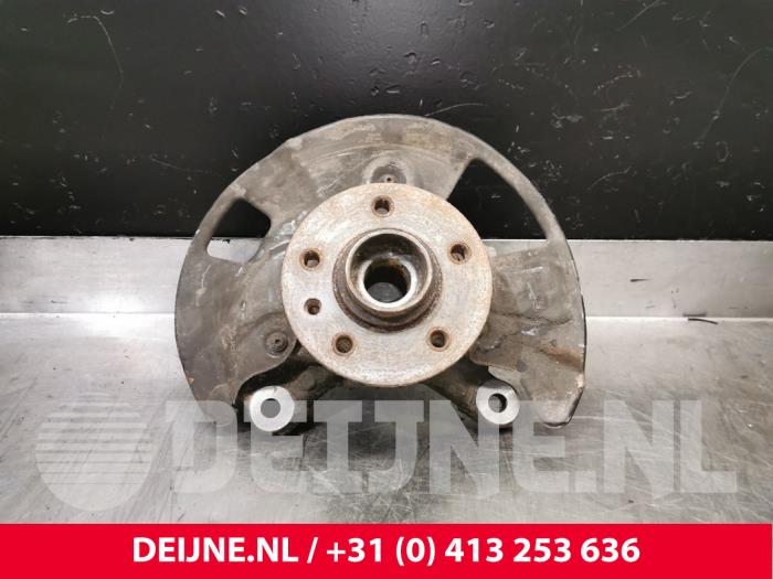 MAN TGE Achsschenkel links vorne O232329