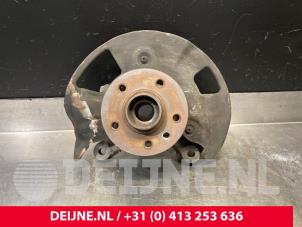 Gebruikte Fusee rechts-voor MAN TGE 2.0 TDI Prijs € 211,75 Inclusief btw aangeboden door van Deijne Onderdelen Uden B.V.