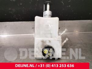 MAN TGE Master cylinder O232331 photo 2