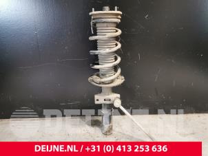 MAN TGE Schokdemperpoot links-voor O232348 foto 2