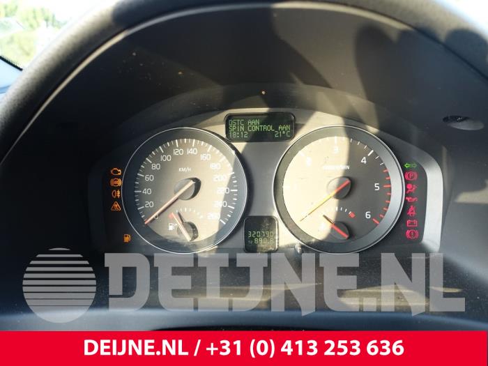 Volvo C30 Tacho - Kombiinstrument KM O232417