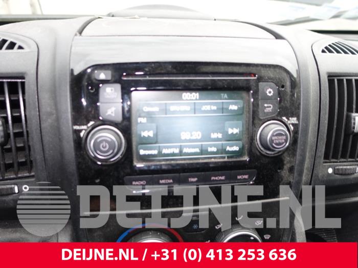 Citroen Jumper Displays Multi Media Anzeige O232485