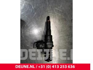 Gebruikte Verstuiver (diesel) Volkswagen Transporter T5 1.9 TDi Prijs € 60,50 Inclusief btw aangeboden door van Deijne Onderdelen Uden B.V.