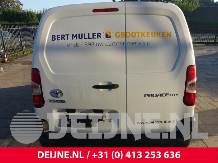Toyota Pro-Ace City Rear bumper O232595