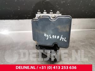 Mercedes Sprinter ABS Pumpe O232900 foto 3
