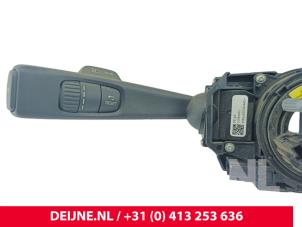Volvo V40 Steering column stalk O232965 photo 3