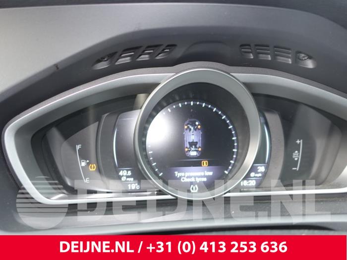 Volvo V40 Odometer KM O232976