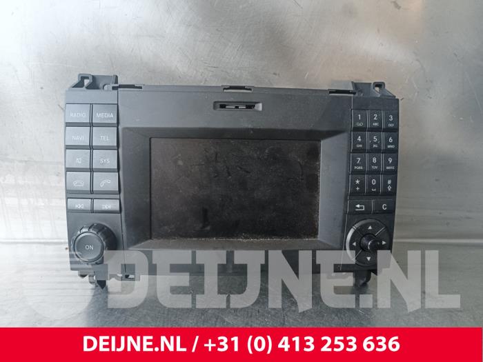 Mercedes Sprinter Radio O232951