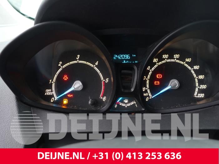 Ford Transit Courier Odometer KM O233043
