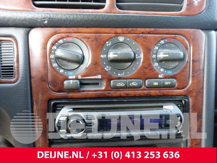 Kachel Bedieningspaneel van een Volvo V70 (GW/LW/LZ) 2.5 10V 1997