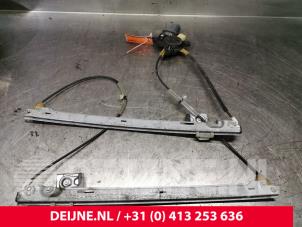 Volvo V70 Ruitmechaniek 4Deurs rechts-voor O233217 foto 2