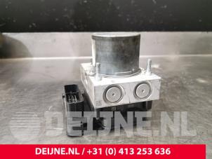 Renault Master ABS Pumpe O233310 foto 2