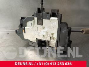 Renault Master Türschlossmechanik 2-türig rechts O233471 foto 3
