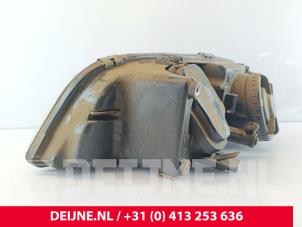 Volvo C70 Headlight, right O233437 photo 3