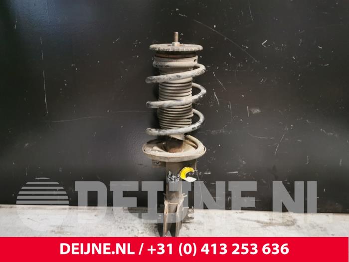 Renault Master Stoßdämpferstrebe rechts vorne O233345
