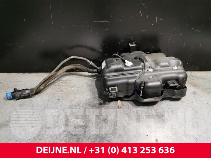 Renault Trafic Adblue Tank O233641