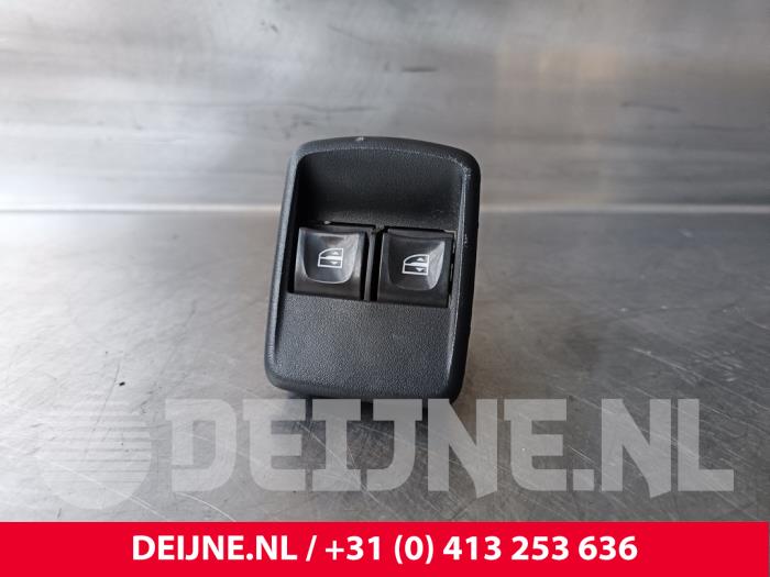 Renault Trafic Elektrisch Raam Schakelaar O233654