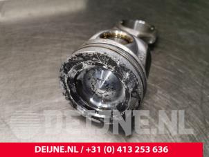 Volvo V60 Piston O233701 photo 4