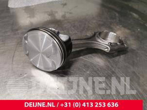 Volvo XC40 Piston O233711 photo 3