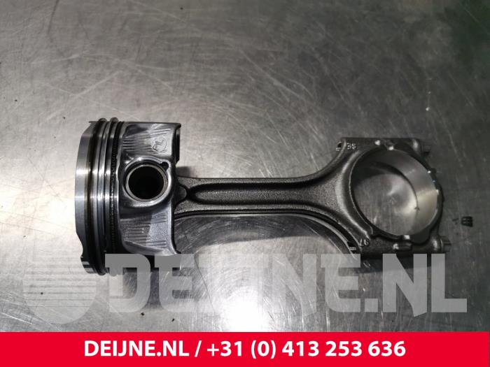 Volvo XC40 Kolben O233712