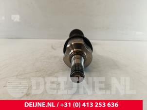 Renault Trafic Aandrijfas links-voor O9990002282 foto 4