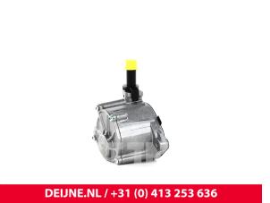 Mercedes Vito Vacuumpomp Rembekrachtiging O9990002356 foto 2