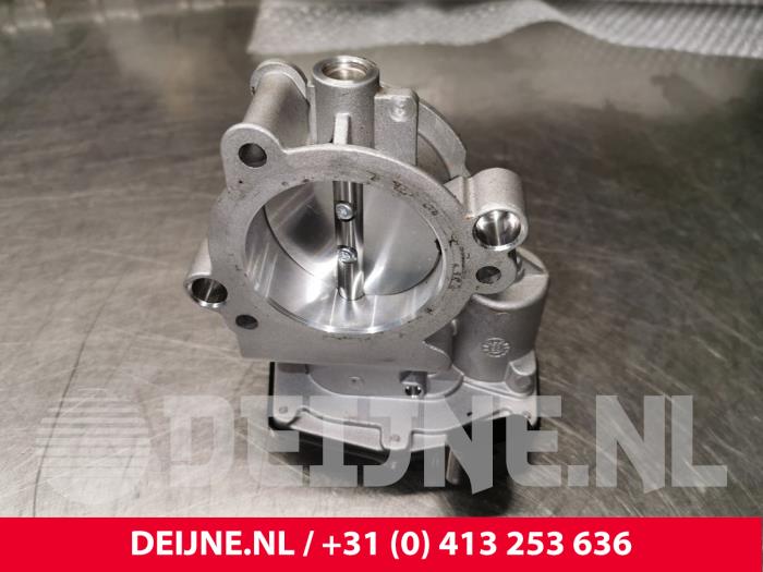 Volvo XC40 Throttle body O233714