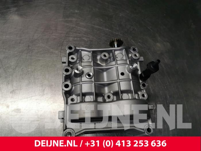 Gebruikte Balansas Volvo XC40 (XZ) 2.0 B4 16V Mild Hybrid Geartronic AWD Prijs € 225,00 Margeregeling aangeboden door van Deijne Onderdelen Uden B.V.